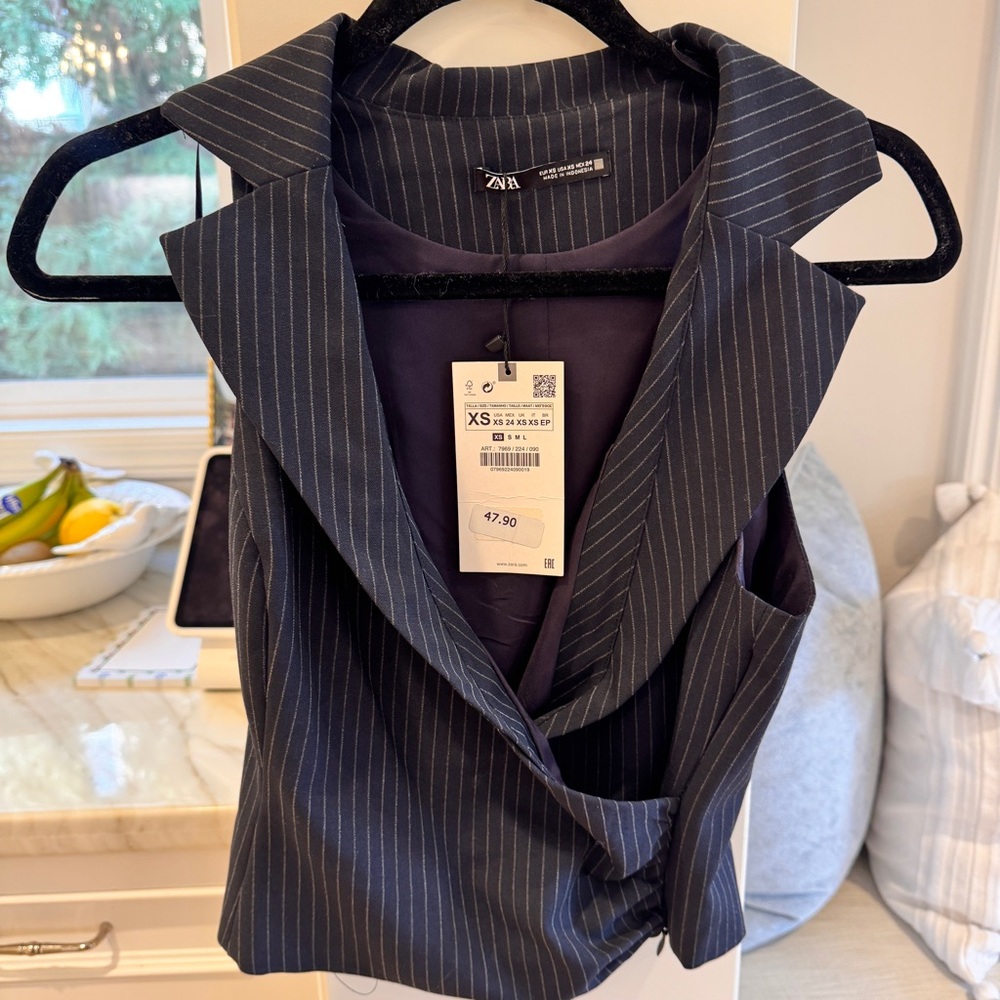 NWT❗️Zara Navy Pinstripe Sleeveless Wrap Blazer Top